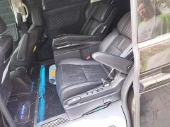 Honda Odyssey 2.0L e:HEV Luxury - ფოტო 11