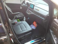 Honda Odyssey 2.0L e:HEV Luxury - ფოტო 8