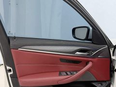 BMW 5 Series Facelift 530Li xDrive M Sport Package - ფოტო 4