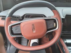 Lincoln Navigator 2023 2.0T AWD Prestige - ფოტო 15
