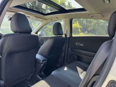 Toyota Camry 2021 Hybrid 2.5HS Sharp Luxury Edition - ფოტო 8