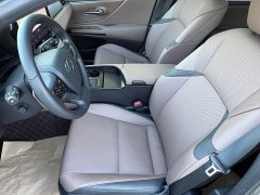 Lexus ES 300h Premium Edition - ფოტო 4