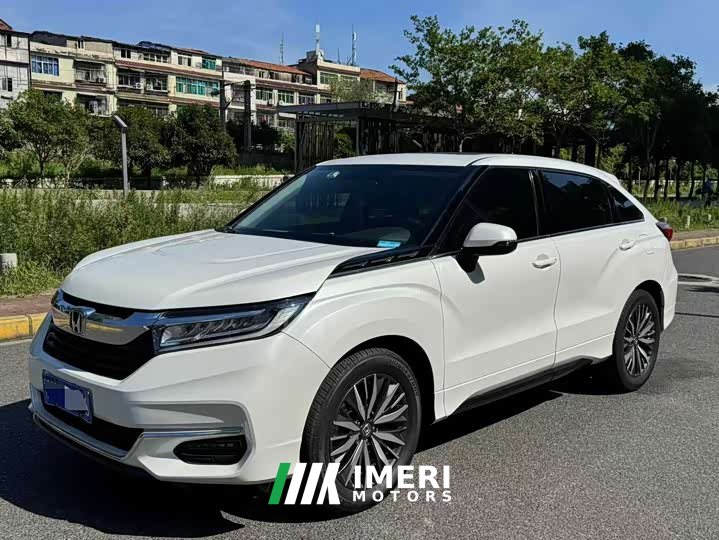 Honda CR-V 370TURBO Two-Wheel Drive Luxury
