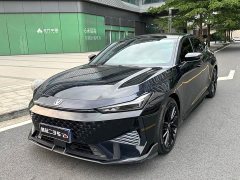 Changan UNI-V 1.5T Premium Sport - ფოტო 1