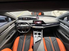 Changan UNI-V 1.5T Premium Sport - ფოტო 8