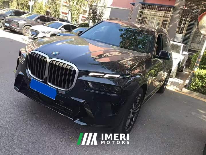 BMW X7 xDrive40i M Sport Luxury Package