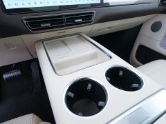 Li Auto Li Xiang MEGA Ultra - ფოტო 16