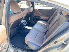 Lexus ES 260 Excellence Edition - ფოტო 10