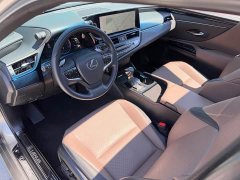 Lexus ES 260 Excellence Edition - ფოტო 9