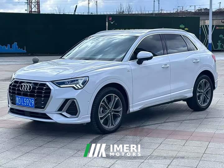 Audi Q3 40 TFSI Sporty Fashion Edition - ავტომობილი ჩინეთიდან