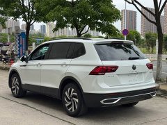 Volkswagen Tiguan L 330TSI Automatic Two-Wheel Drive Comfort Edition - ფოტო 15