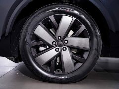 Li Auto L6 Ultra - ფოტო 12