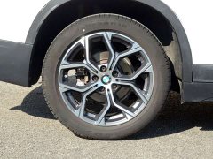 BMW X1 2022 sDrive25Li Premier - ფოტო 9