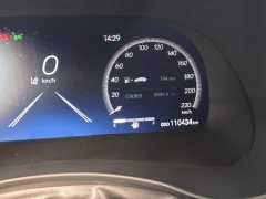 Toyota Crown Venza 2021 2.5L HEV AWD Premium - ფოტო 15