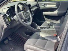 Volvo XC40 T4 AWD Smart Remote Luxury Edition - ფოტო 10