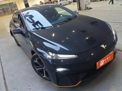 Deepal SL03 530Max 2nd Anniversary Black Gold Knight Edition - ფოტო 2