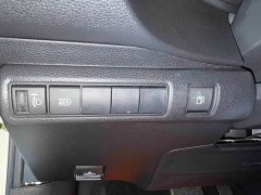 Toyota Corolla Hybrid 1.8H E-CVT Luxury - ფოტო 9