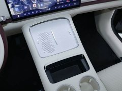 Voyah Lantu Zhiyin Rear-Wheel Drive Qiankun Edition - ფოტო 11