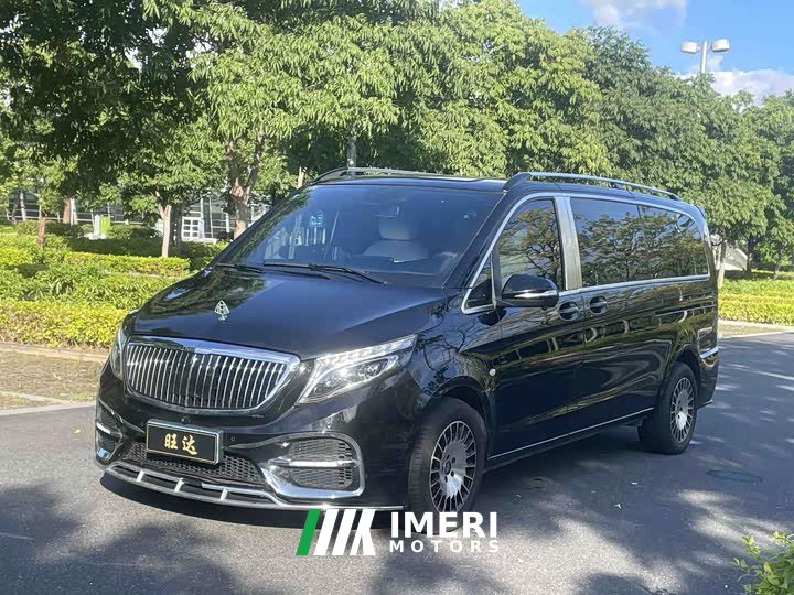 Mercedes-Benz Vito 2.0T Business Edition 7-Seater