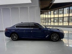 BMW 5 Series 525Li M Sport Package - ფოტო 12
