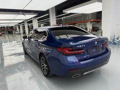 BMW 5 Series 525Li M Sport Package - ფოტო 15