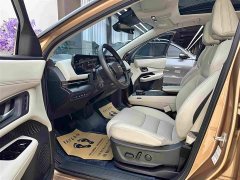 Nissan ARIYA 2022 Two-Wheel Drive Long Range Top Configuration - ფოტო 9