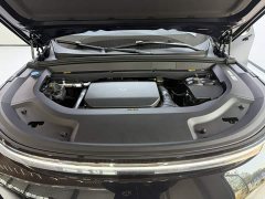 Li Auto L8 Pro - ფოტო 8