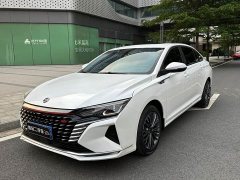 Dongfeng Yixuan MAX 1.5T Ultra Cool Trendy Dad Edition - ფოტო 1
