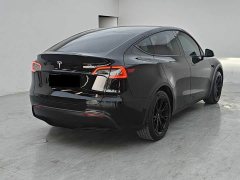 Tesla Model Y 2022 Rear-Wheel Drive - ფოტო 9