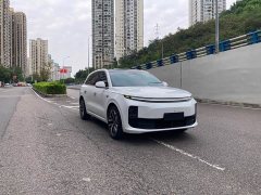 Li Auto L6 Pro - ფოტო 3