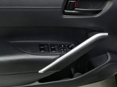 Toyota Frontlander 2.0L CVT Leading Edition - ფოტო 9