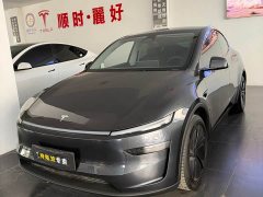Tesla Model Y Rear-Wheel Drive - ფოტო 1