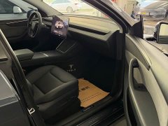 Tesla Model Y Rear-Wheel Drive - ფოტო 5