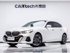 BMW 5 Series 530Li Premier M Sport Package - ფოტო 2