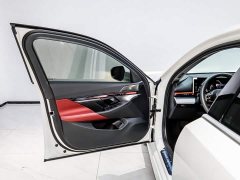 BMW 5 Series 530Li Premier M Sport Package - ფოტო 8