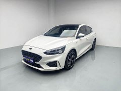 Ford Focus Hatchback EcoBoost 180 Automatic ST Line - ფოტო 1