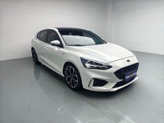 Ford Focus Hatchback EcoBoost 180 Automatic ST Line - ფოტო 15