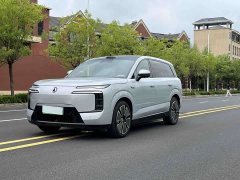 Denza BYD Denza N8L Flagship - ფოტო 1
