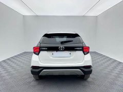Toyota Yaris L Zhixuan X 1.5L CVT Luxury Plus - ფოტო 5