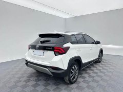 Toyota Yaris L Zhixuan X 1.5L CVT Luxury Plus - ფოტო 6