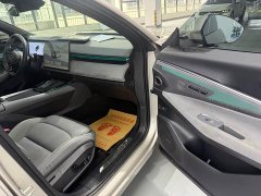 Lynk & Co Geely Lynk & Co 08 EM-P 120km Extended Range Halo - ფოტო 6