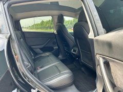 Tesla Model Y Long Range All-Wheel Drive - ფოტო 7