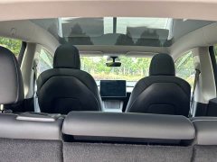 Tesla Model Y Long Range All-Wheel Drive - ფოტო 9
