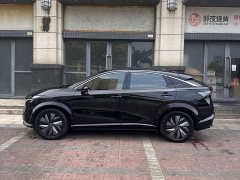 Nissan ARIYA Two-Wheel Drive Long Range Top Configuration - ფოტო 15