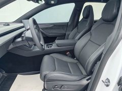Tesla Model Y L Long Range All-Wheel Drive - ფოტო 4