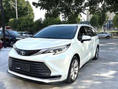 Toyota Sienna 2.5L Hybrid Premium Edition - ფოტო 1