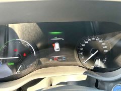 Toyota Sienna 2.5L Hybrid Premium Edition - ფოტო 6