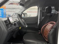 Wuling Yangguang Pro 405km Pure Electric Functional Passenger Vehicle 6-Seater - ფოტო 11