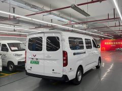 Wuling Yangguang Pro 405km Pure Electric Functional Passenger Vehicle 6-Seater - ფოტო 8
