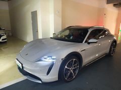 Porsche 2022 Taycan 4 Cross Turismo - ფოტო 1